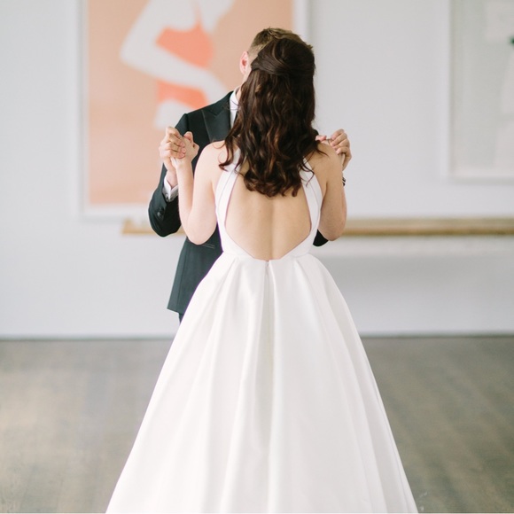 Meet this posher - Picture 2 of 4